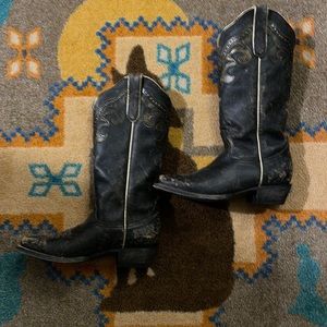 Distressed Black Idyllwind Boot Square Toe